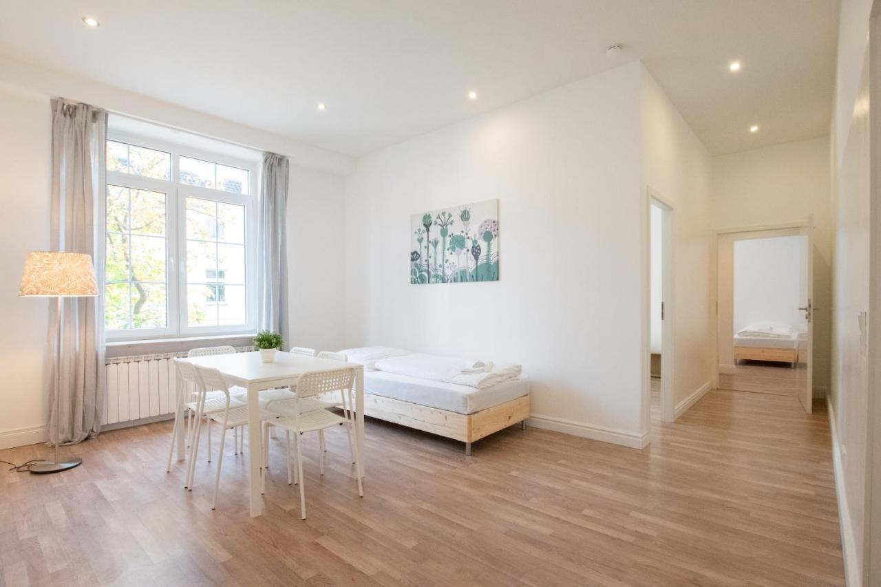 Raj Living - 1 Or 3 Room Apartments - 20 Min Messe Dus And Old Town Dus Düsseldorf Eksteriør bilde
