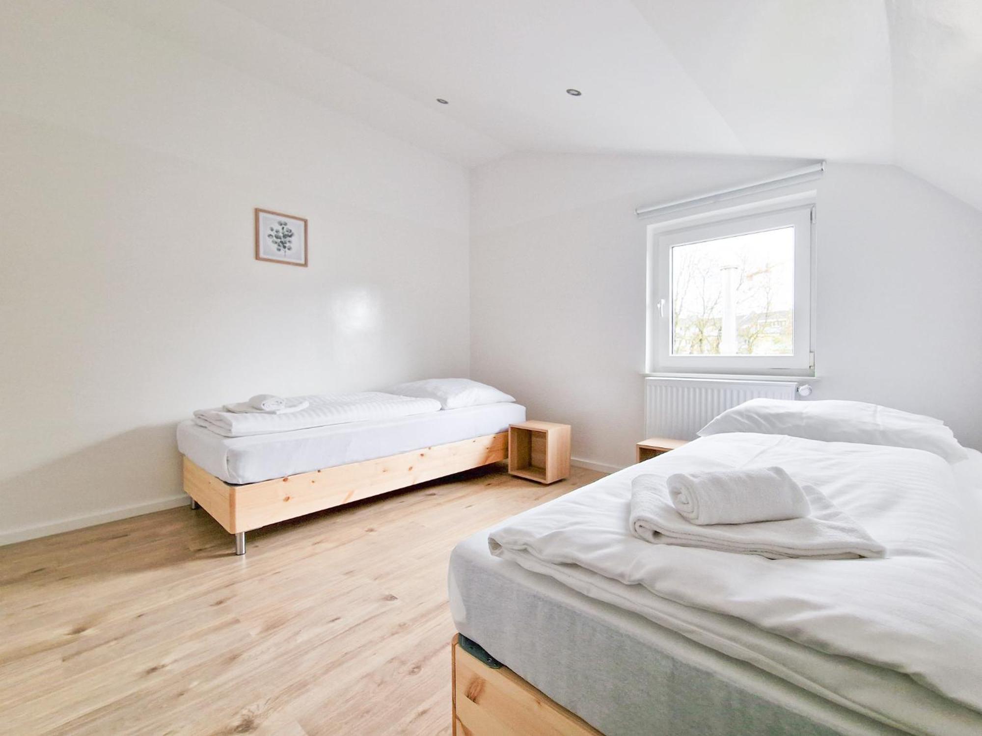Raj Living - 1 Or 3 Room Apartments - 20 Min Messe Dus And Old Town Dus Düsseldorf Eksteriør bilde
