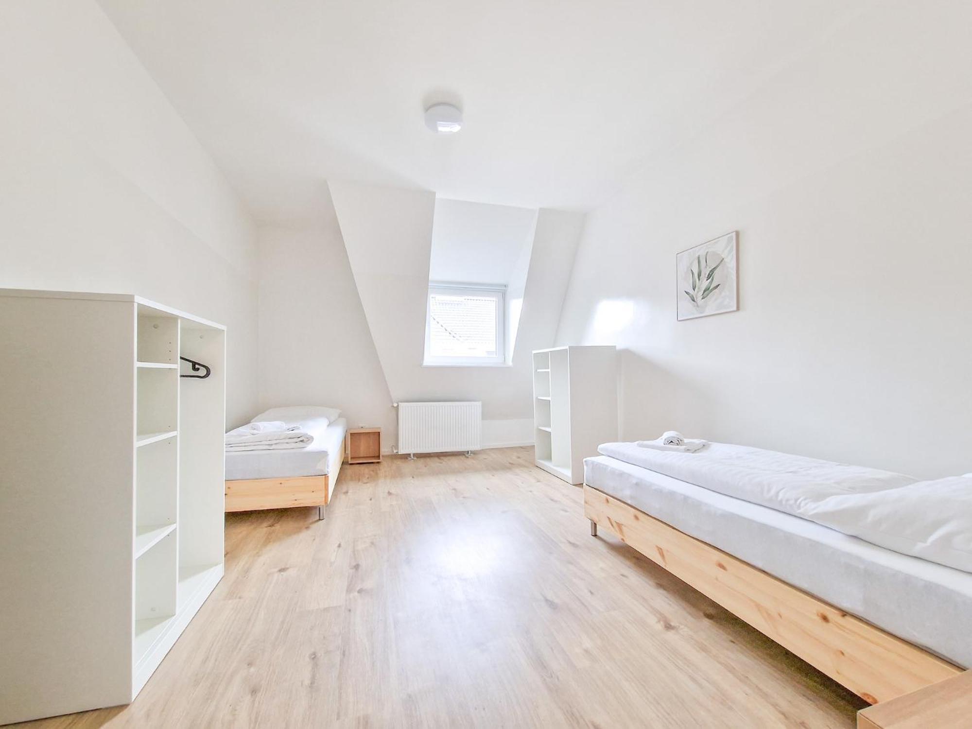 Raj Living - 1 Or 3 Room Apartments - 20 Min Messe Dus And Old Town Dus Düsseldorf Eksteriør bilde