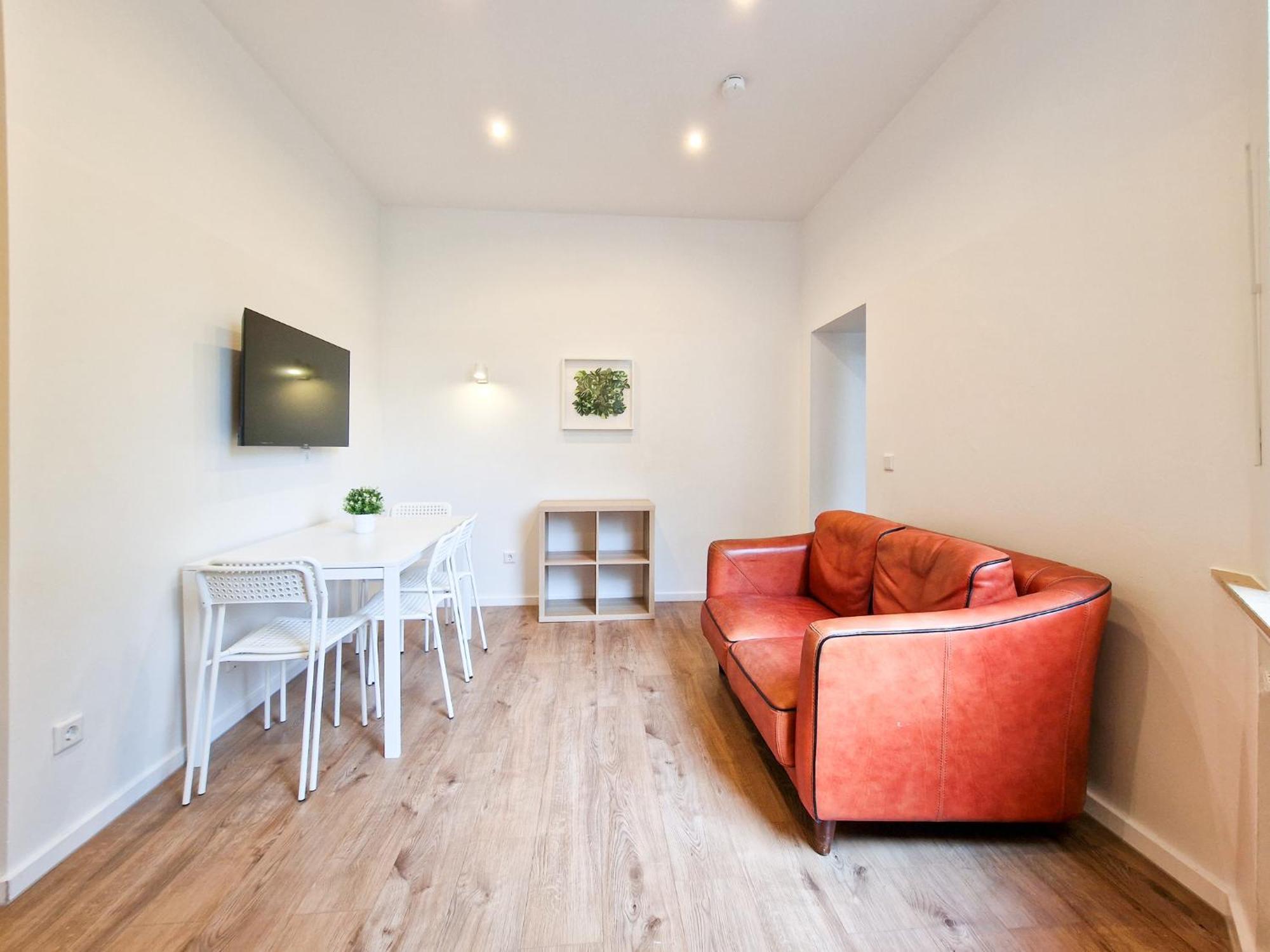 Raj Living - 1 Or 3 Room Apartments - 20 Min Messe Dus And Old Town Dus Düsseldorf Eksteriør bilde
